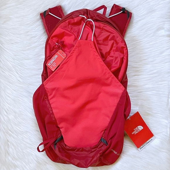 The North Face Handbags - The North Face Women’s Chimera 24 Backpack